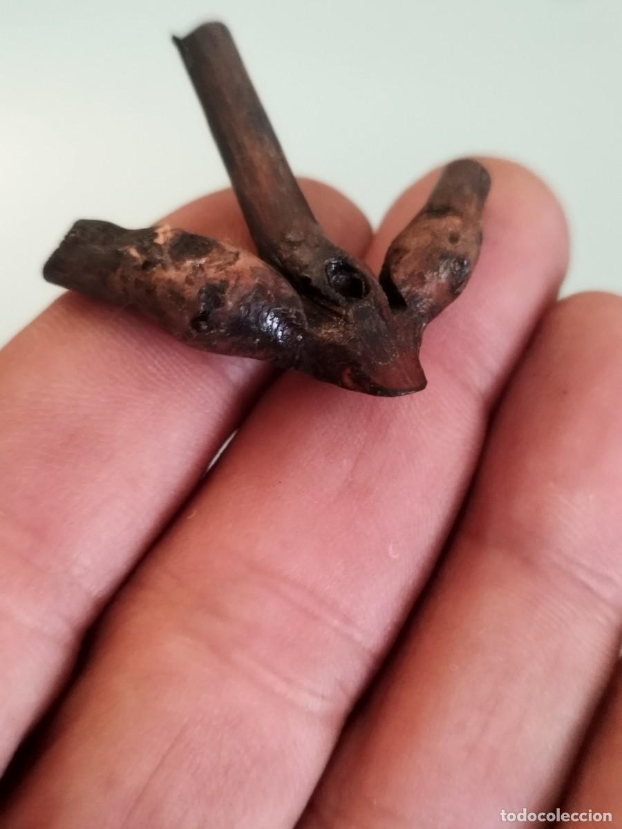 Arte: Antigua pieza de madera a identificar. - Foto 2