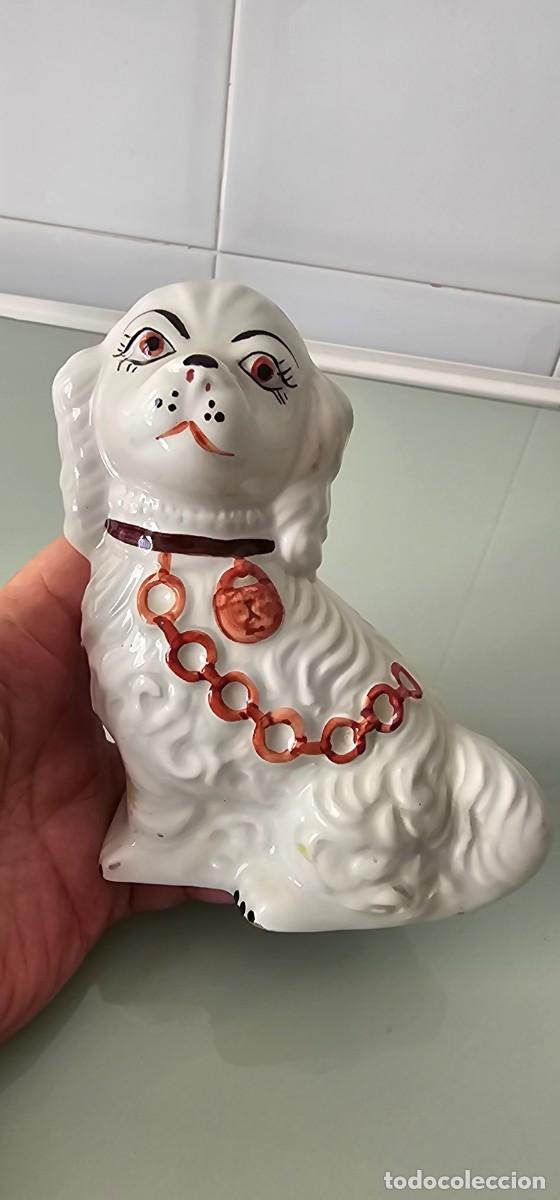 Arte: Preciosa y muy antigua figura porcelana perro stafgoed inglaterra