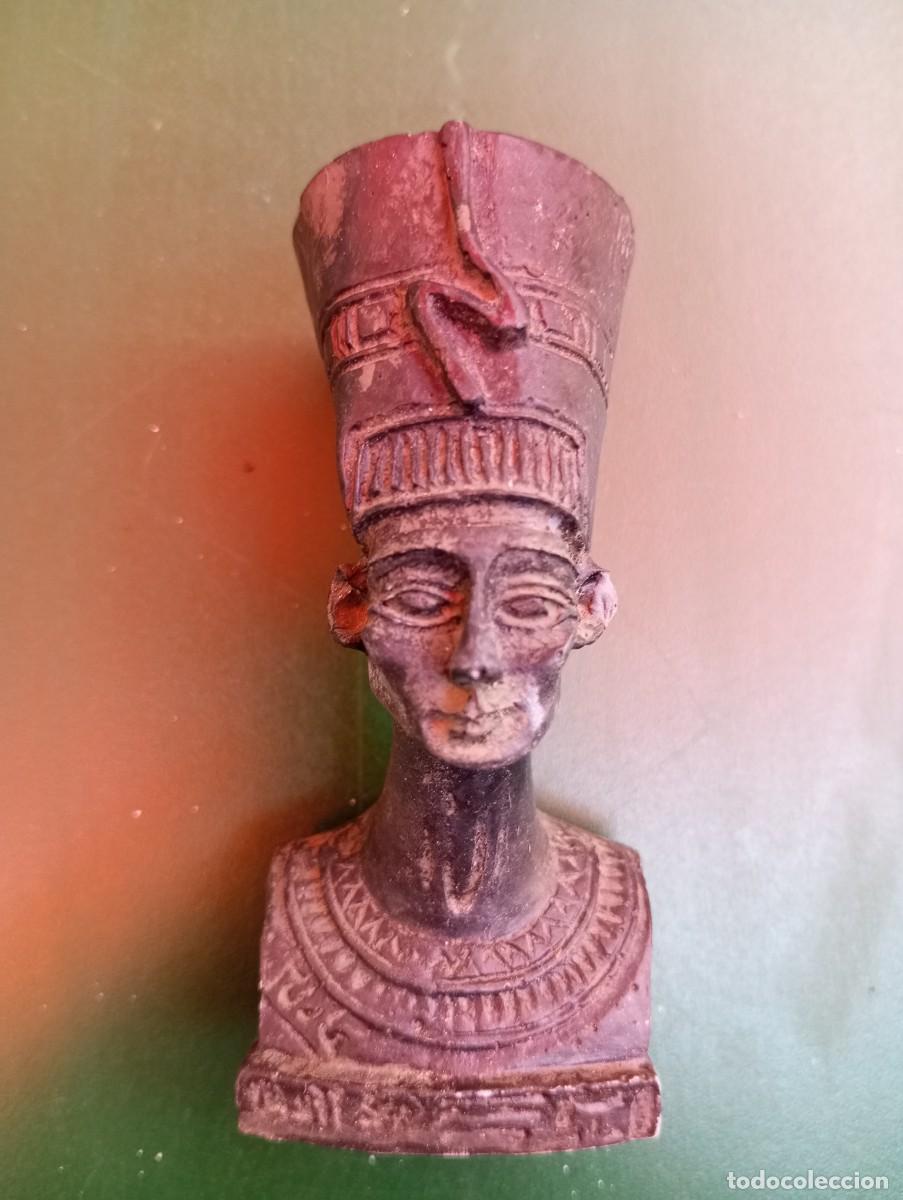 Arte: EFIGIE DE NEGERTITI, RESINA
