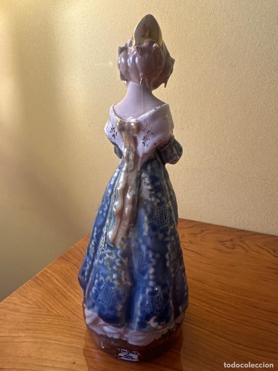 Arte: Figura dama / fallera valenciana con flores y pan de oro - Ram&oacute;n Ingl&eacute;s (Valencia) Handmade