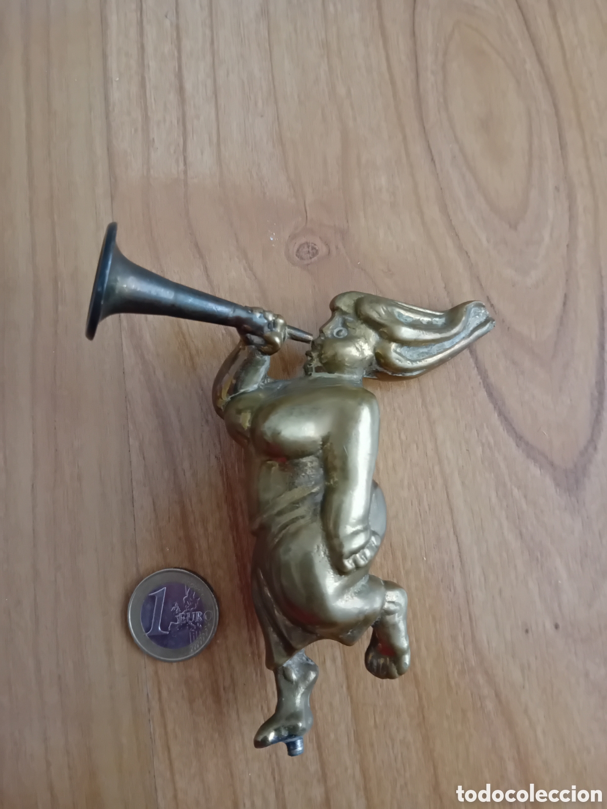 Arte: FIGURA DIOSA FAMA, DISE&Ntilde;ADA POR ANTONIO MINGOTE. DE BRONCE Y PESADA. PREMIO AMPE