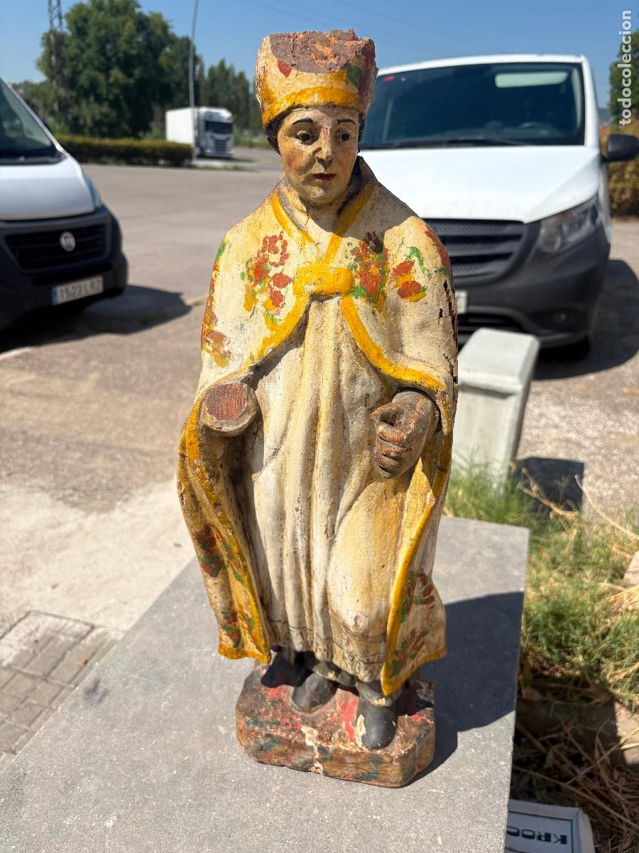 Arte: Preciosa talla mutilada en guerra civil alta &eacute;poca