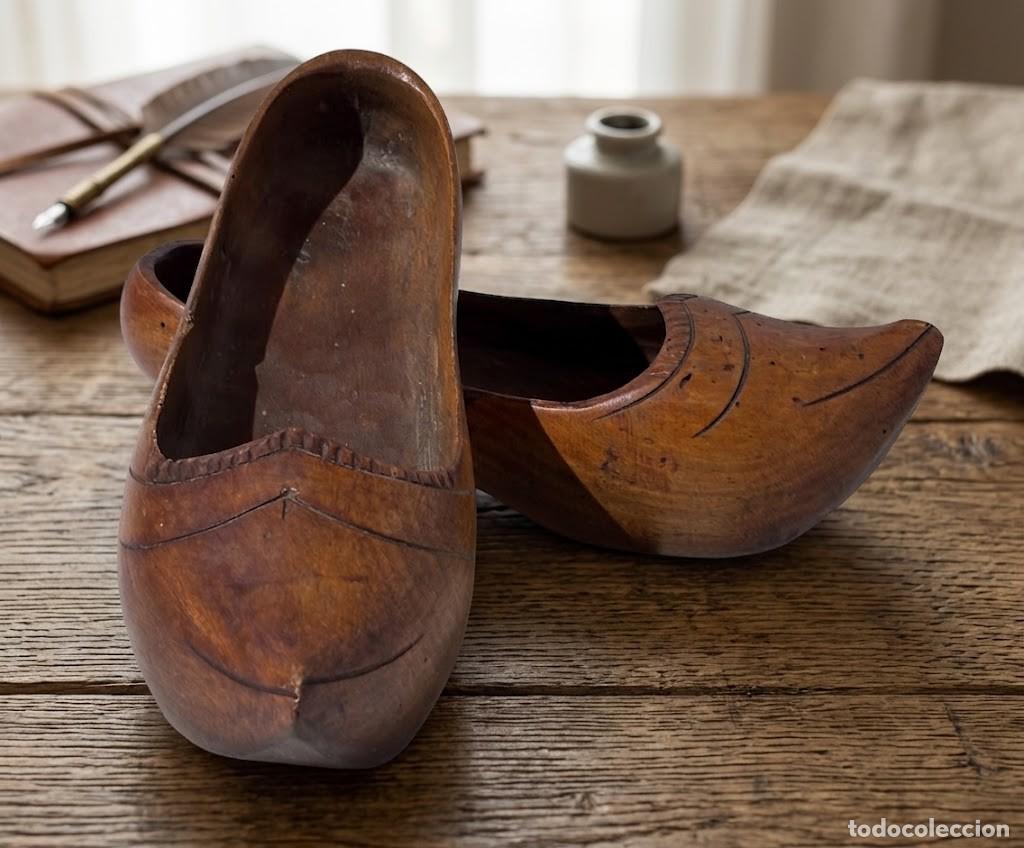 Arte: Zuecos gallegos antiguos &ndash; madera tallada, artesan&iacute;a rural