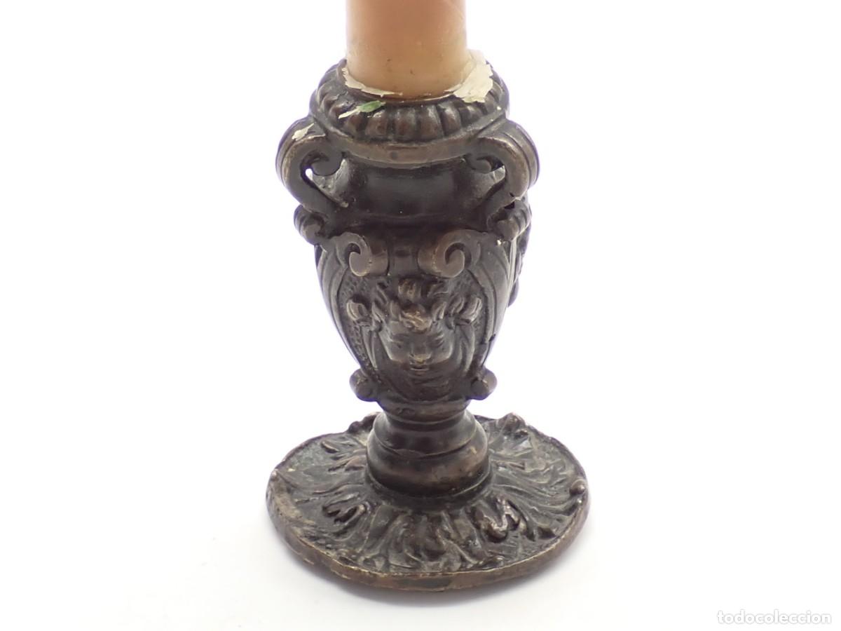 Arte: Candelero en bronce fundido - Foto 2