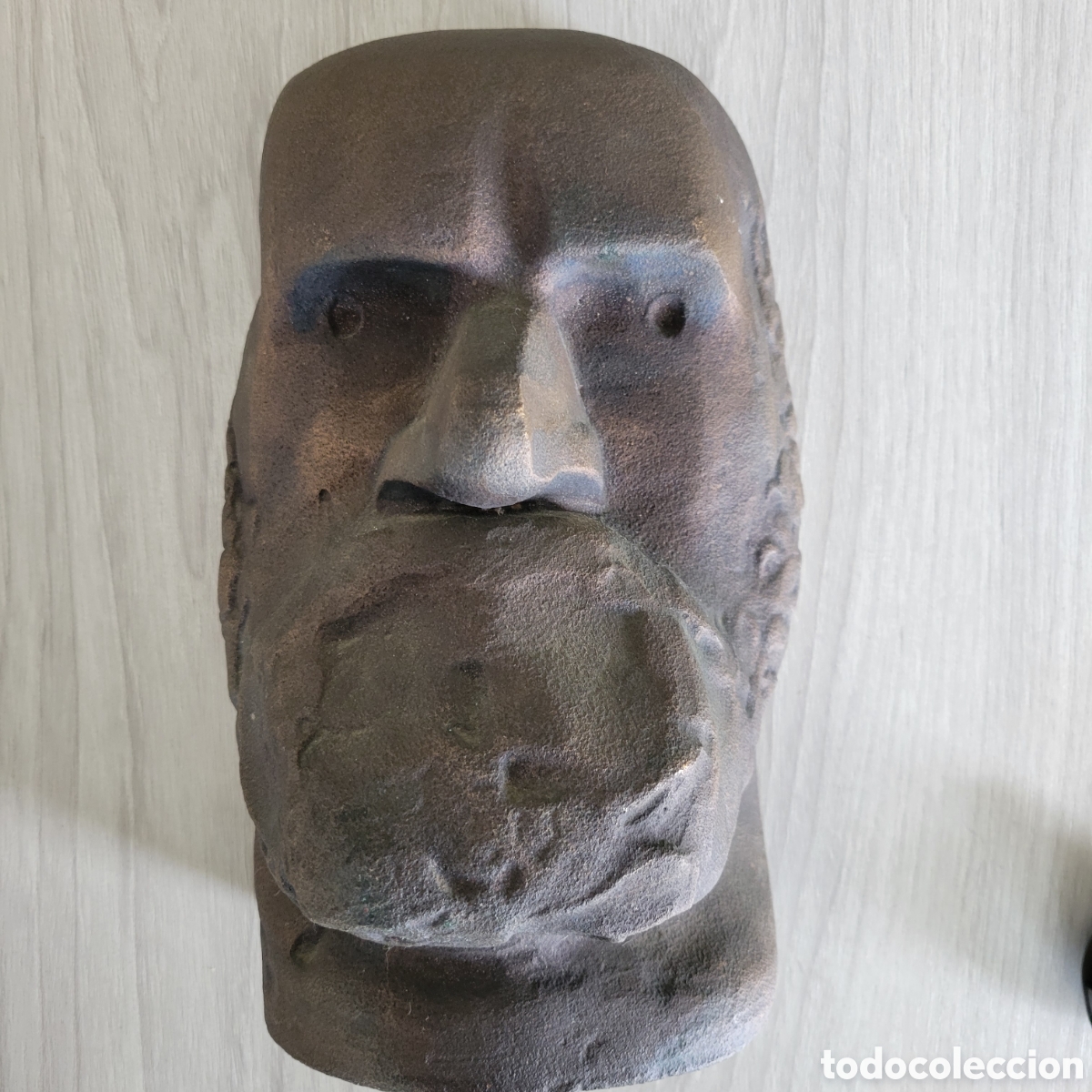 Arte: Busto Sabino Arana - Jorge Oteiza