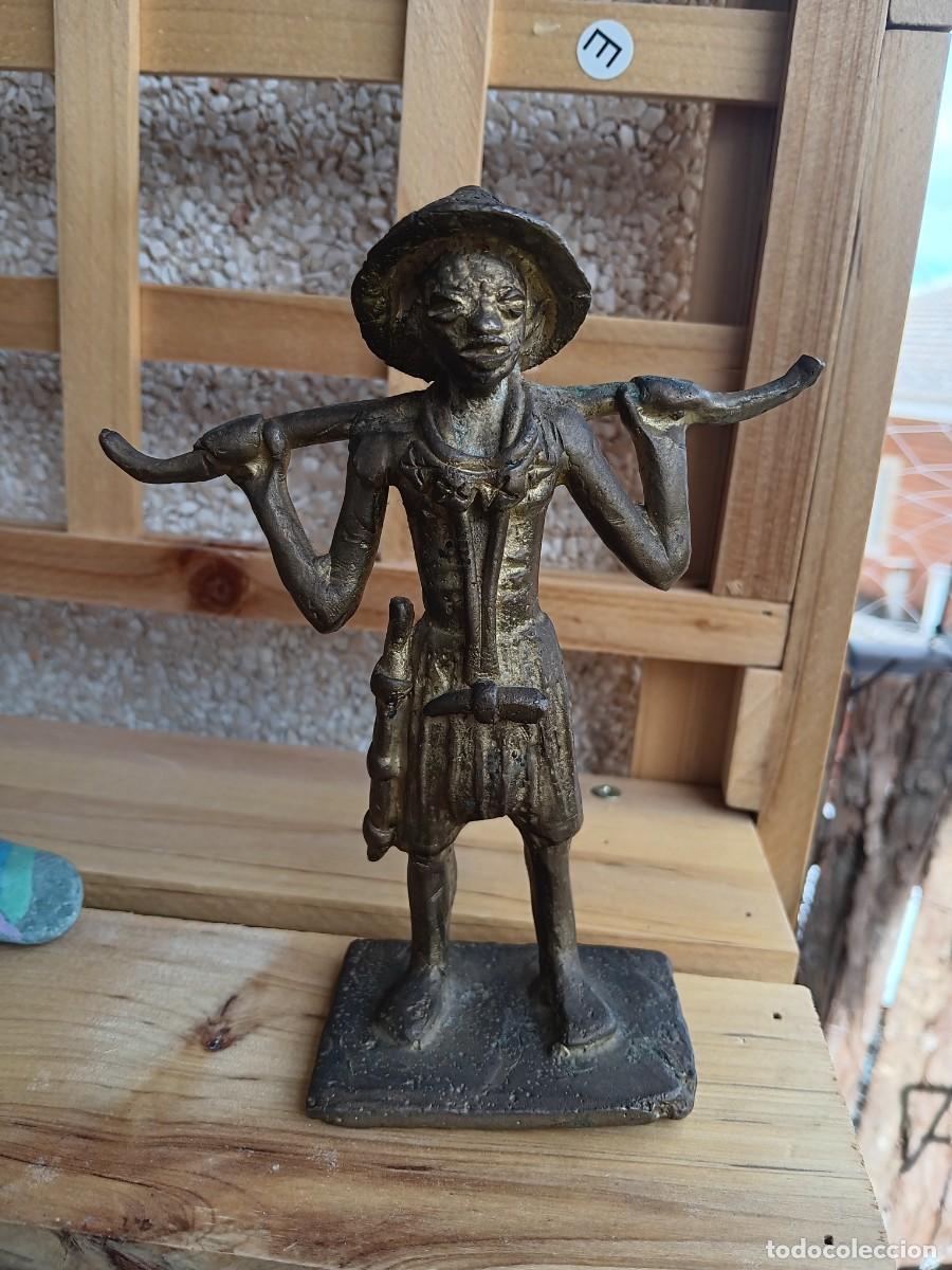 Arte: Escultura bronce &rdquo;africano&rdquo;
