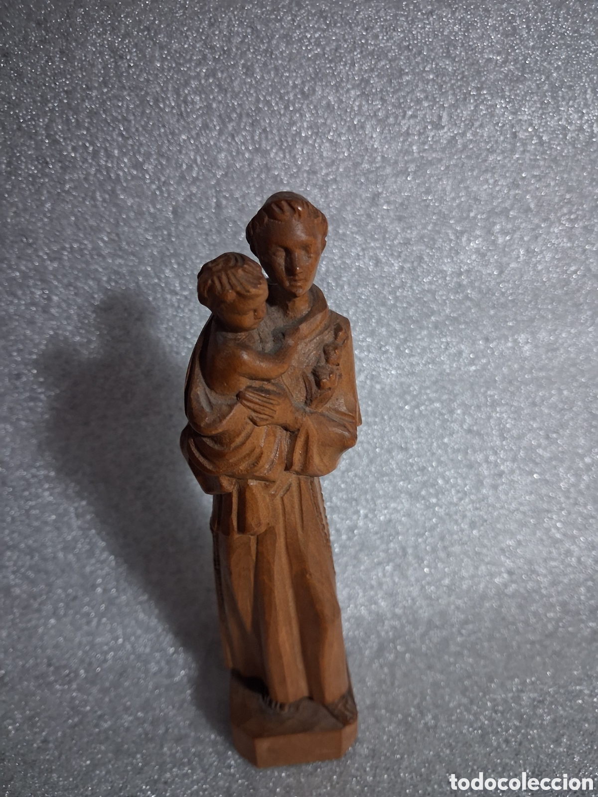 Arte: San Antonio de Padua en madera