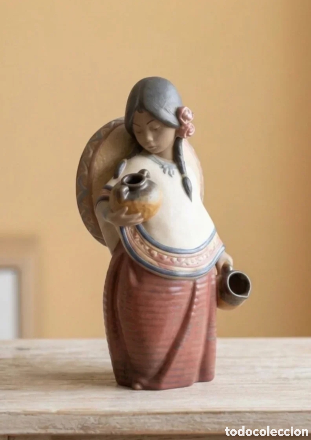 Arte: Figura de Lladr&oacute; &rdquo;Lupita con sombrero&rdquo; en mate