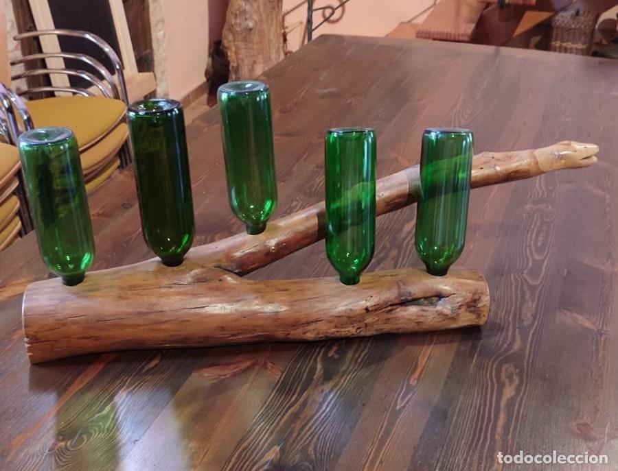 Arte: Botellero Escult&oacute;rico de Madera 5 Botellas Con Cabeza De Serpiente Tallada A Mano