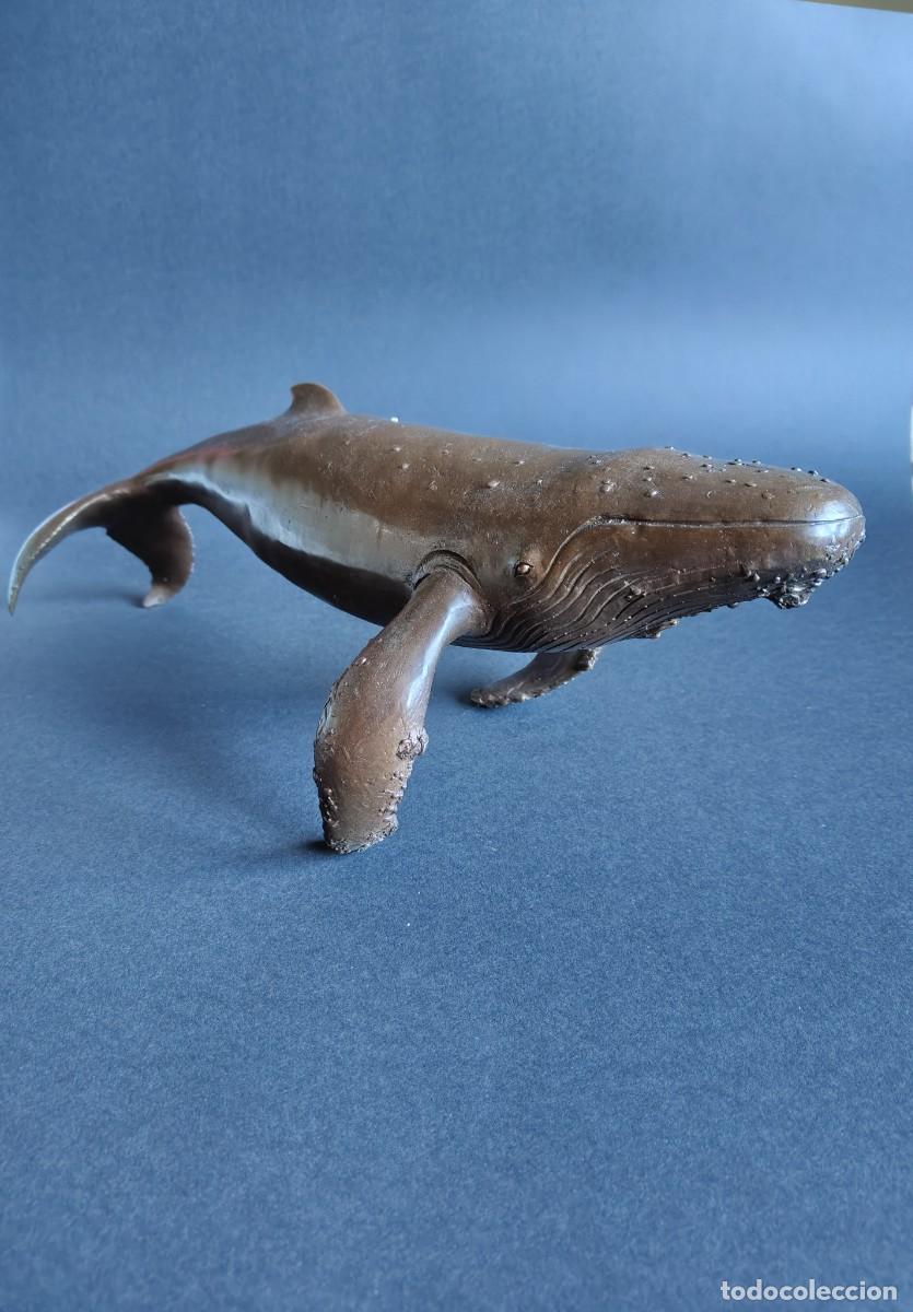 Arte: Ballena JOROBADA, bronce