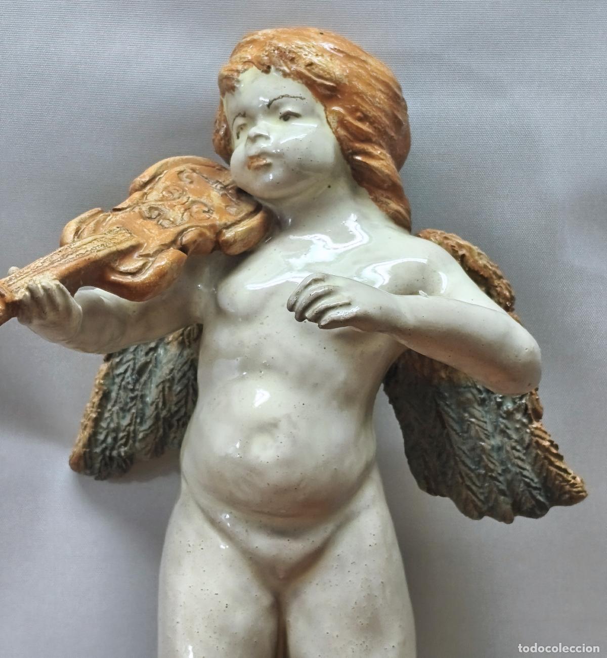 Arte: Angel de ceramica Caltagirone de Giacomo Alessi &middot; Sicilia &middot; Italia &middot; 27 x 15 cm