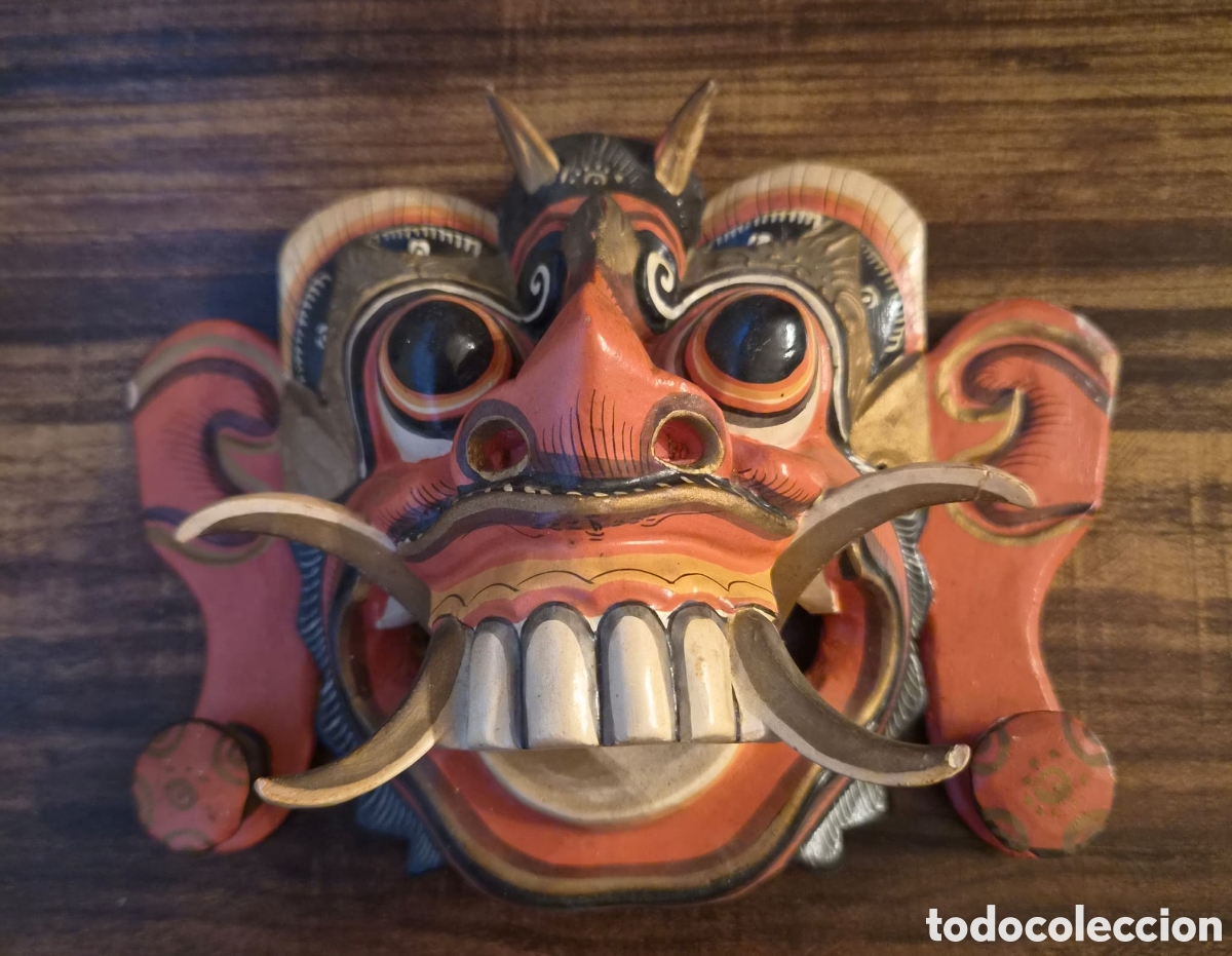Arte: ​M&aacute;scara Tradicional de Madera Tallada y Policromada - Estilo Balin&eacute;s / Barong Demon&iacute;aco