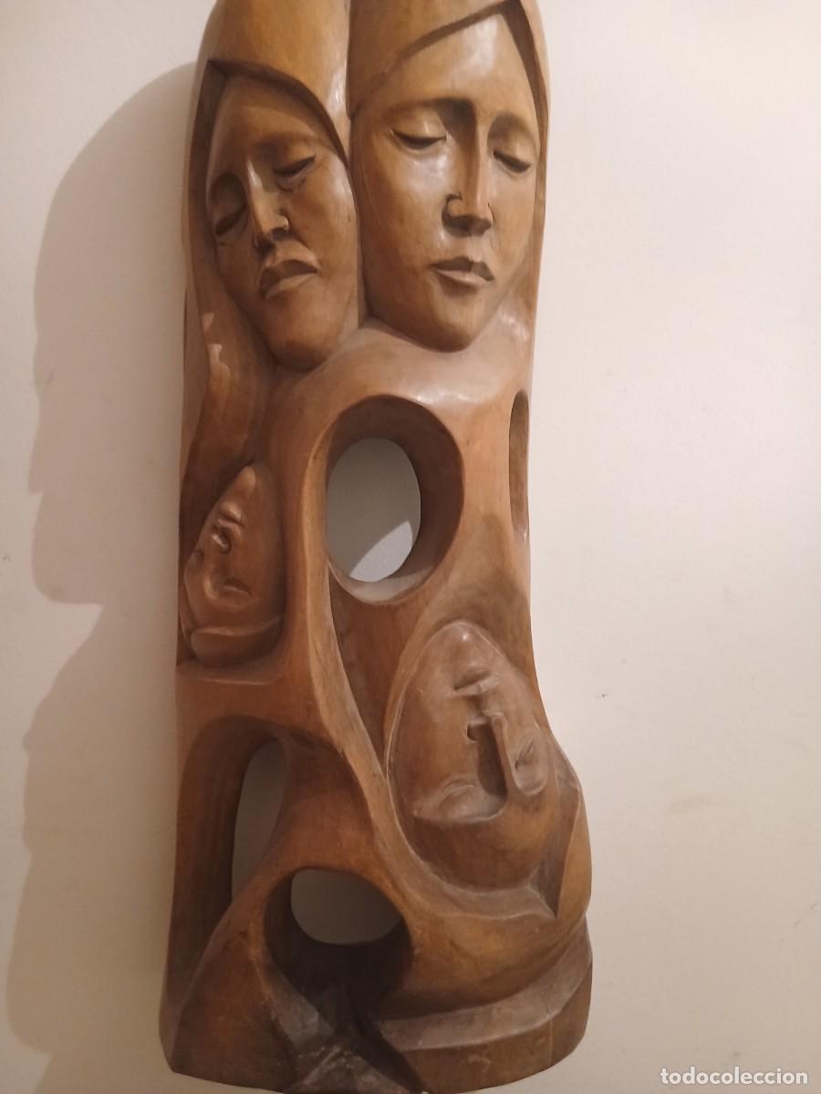 Arte: Escultura de madera maciza tallada a mano &ndash; pieza decorativa artesanal