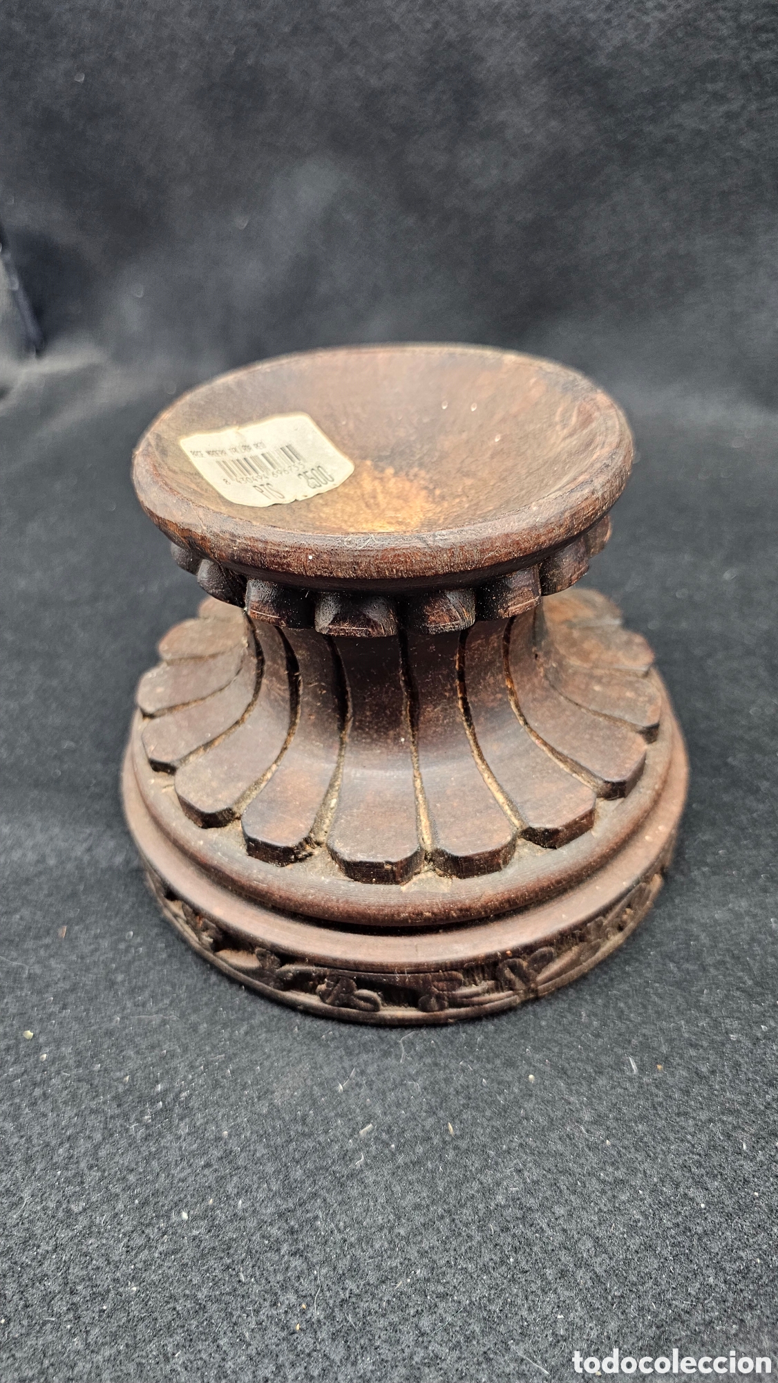 Arte: Base de madera tallada d&eacute;cada de los 80 a estrenar
