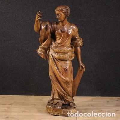 Arte: Antigua escultura de madera de Santa Catalina de Alejandr&iacute;a, estatua religiosa, siglo 17.