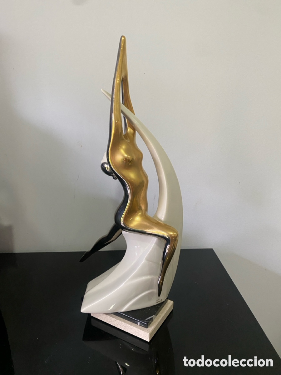 Arte: Estatueta Galos dourada e prateada - Foto 7