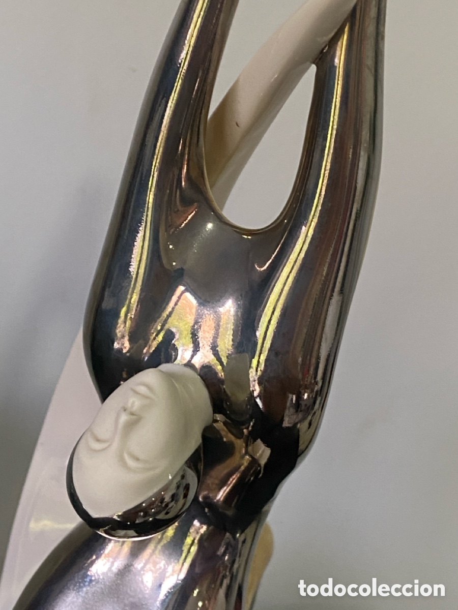 Arte: Estatueta Galos dourada e prateada - Foto 15