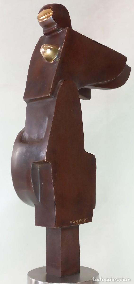 Arte: DIFICIL ESCULTURA VANGUARDISTA DE BRONCE &acute;&acute; PERSONAJE &acute;&acute; FIRMADA DE NASSIO BAYARRI - VALENCIA