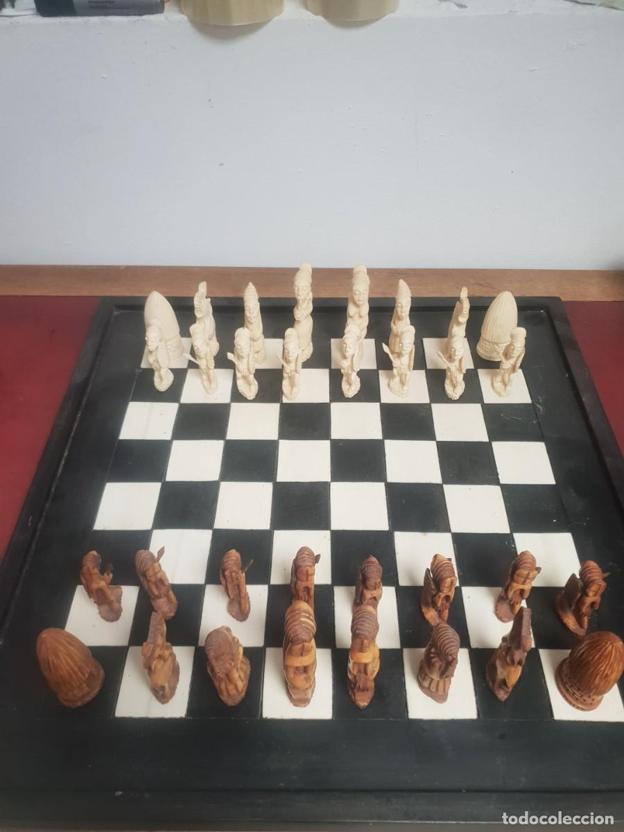 Arte: Ajedrez marfil africano completo