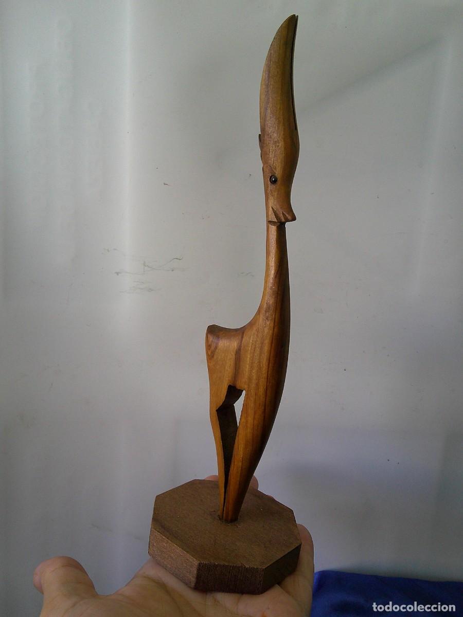 Arte: &iexcl;&iexcl; Figura.: GAMO. &rdquo;Talla Madera Noble&rdquo;. Estilo Art Deco. DECORACION. ORIGINAL. !! C-14.