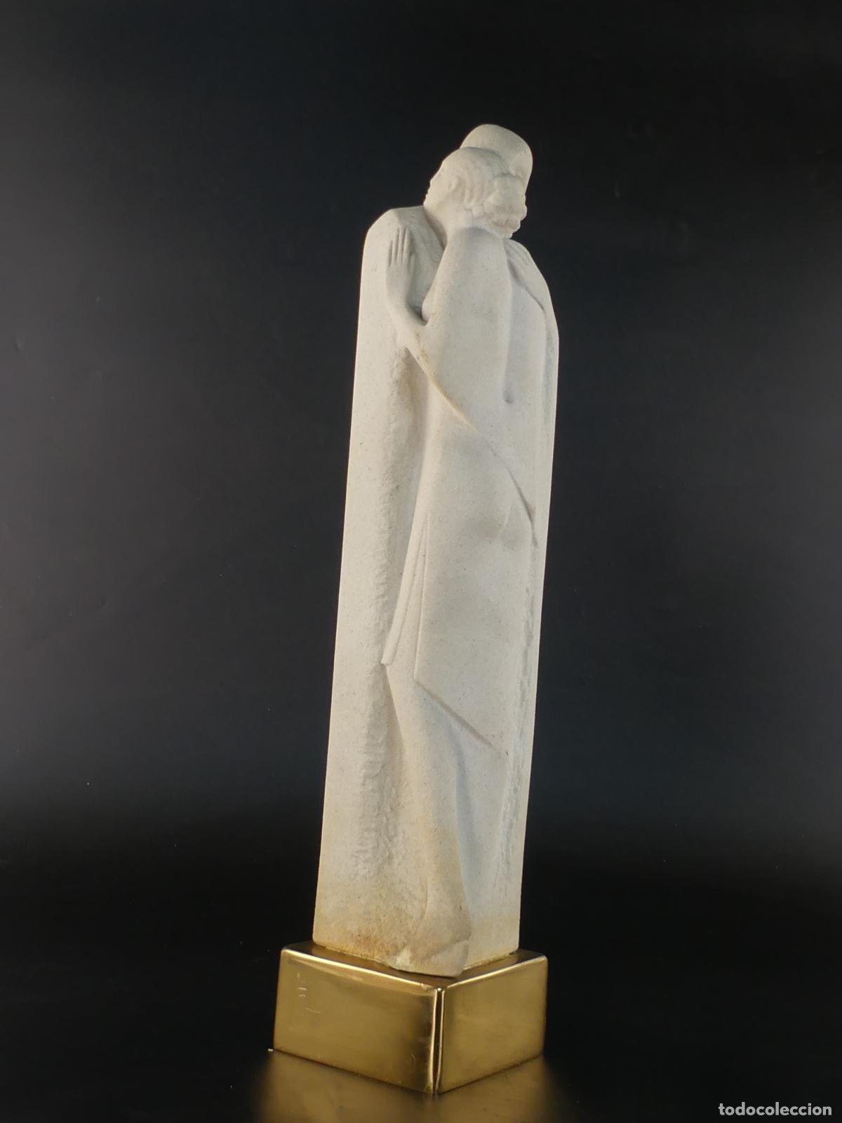 Arte: ESCULTURA FIGURA DE PIEDRA