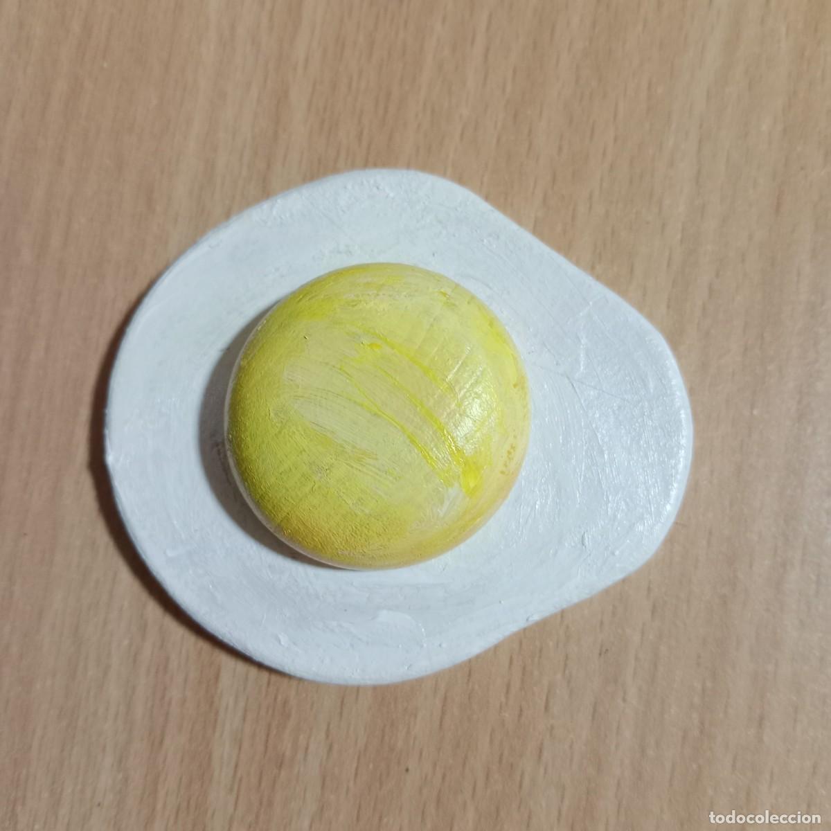 Arte: HUEVO FRITO - REALIZADO EN MADERA Y PINTADO A MANO - RESTAURADO - A&Ntilde;OS 90.
