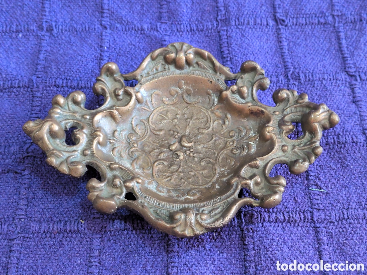 Arte: Bandeja Vac&iacute;abolsillos Antigua de Bronce Estilo Rococ&oacute;