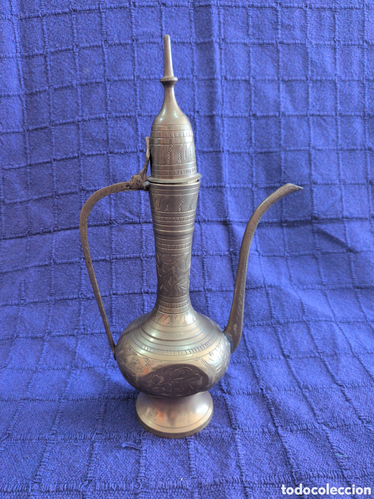 Arte: Jarra Aftaba / Cafetera Dallah &Aacute;rabe Antigua de Lat&oacute;n o bronce Grabado a mano