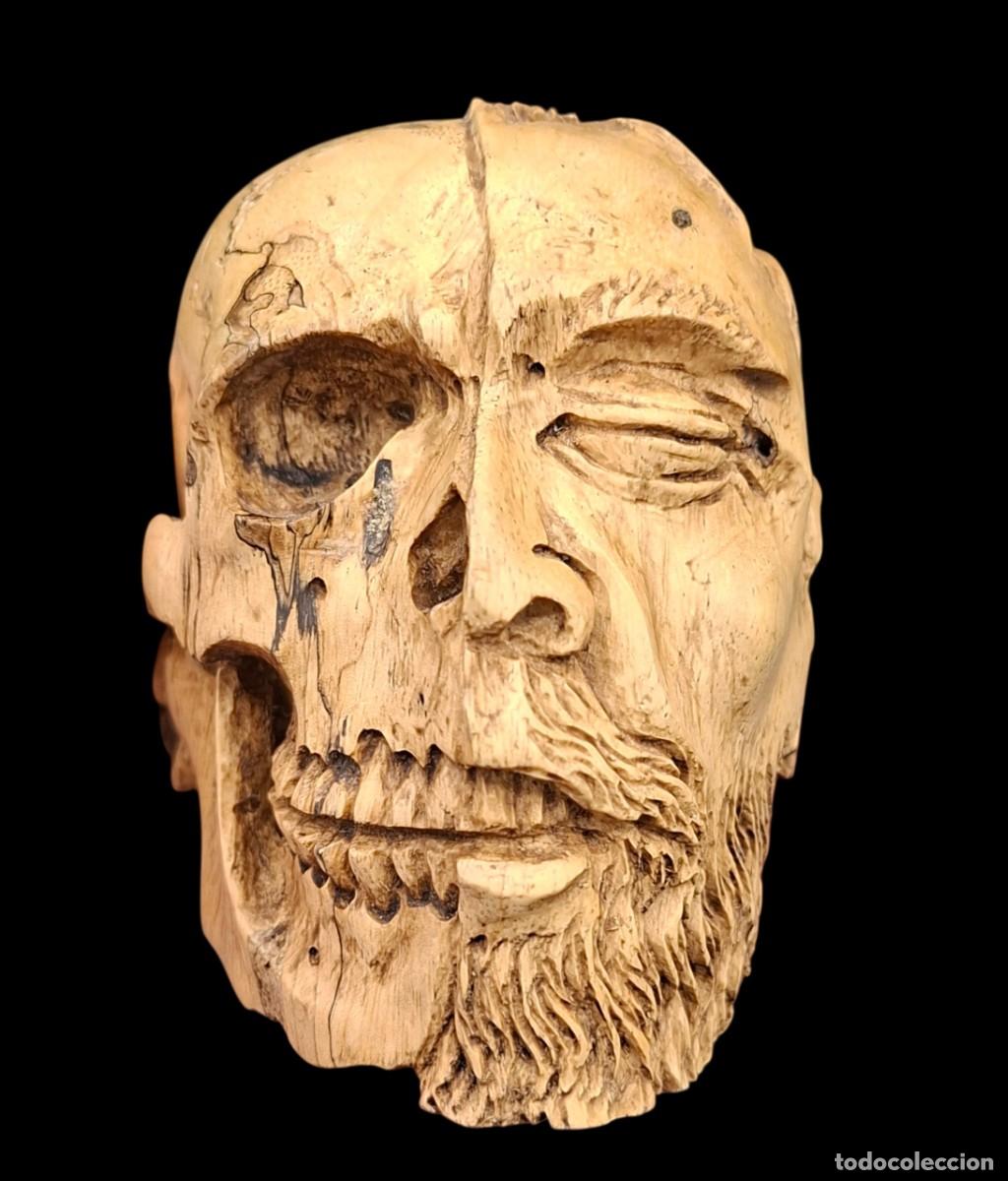 Arte: Importante escultura Janus de Memento Mori en madera