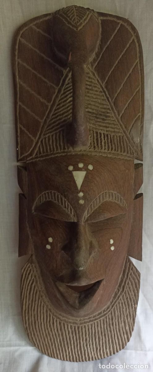 Arte: Vieja m&aacute;scara africana