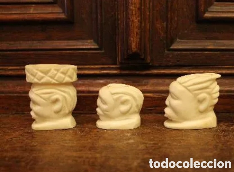 Arte: VALIOSA COLECCION 3 FIGURAS ROSTROS TALLAS EN UNA SOLA PIEZA Y PULIDAS EN HUESO O MARFIL