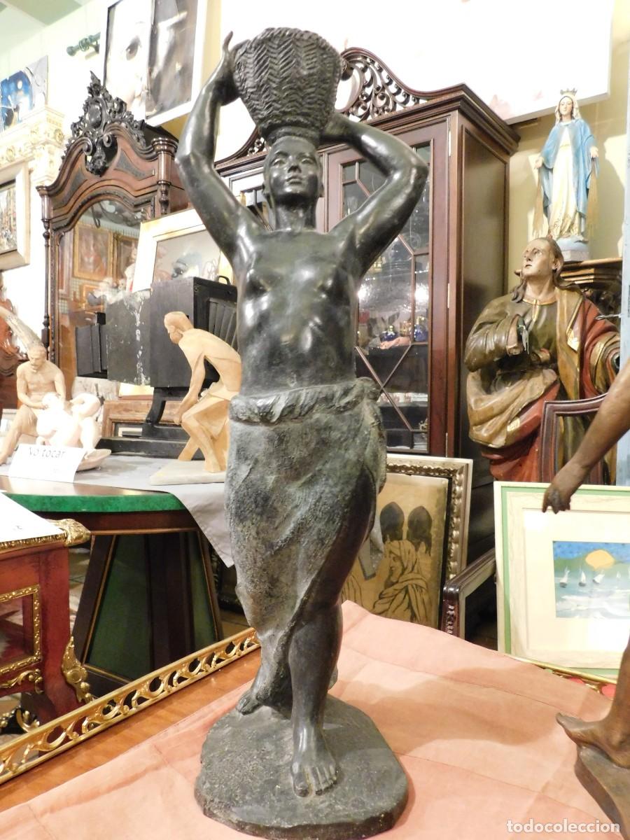 Arte: LAVANDERA ARTUR ALDOMA PUIG EXQUISITA ESCULTURA BRONCE