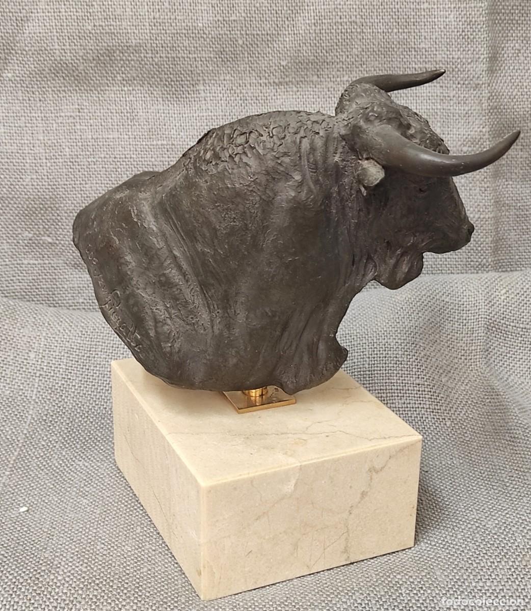 Arte: Andr&eacute;s Peralta - Busto de toro - Foto 2