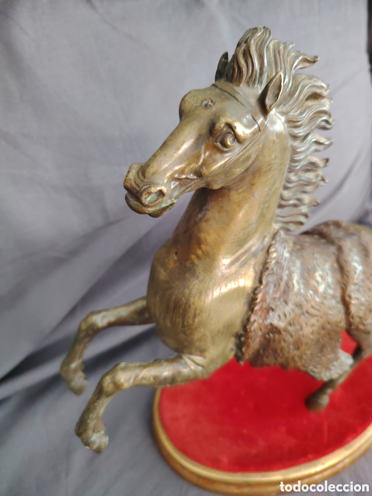 Arte: Antiguo caballo de metal - Foto 2