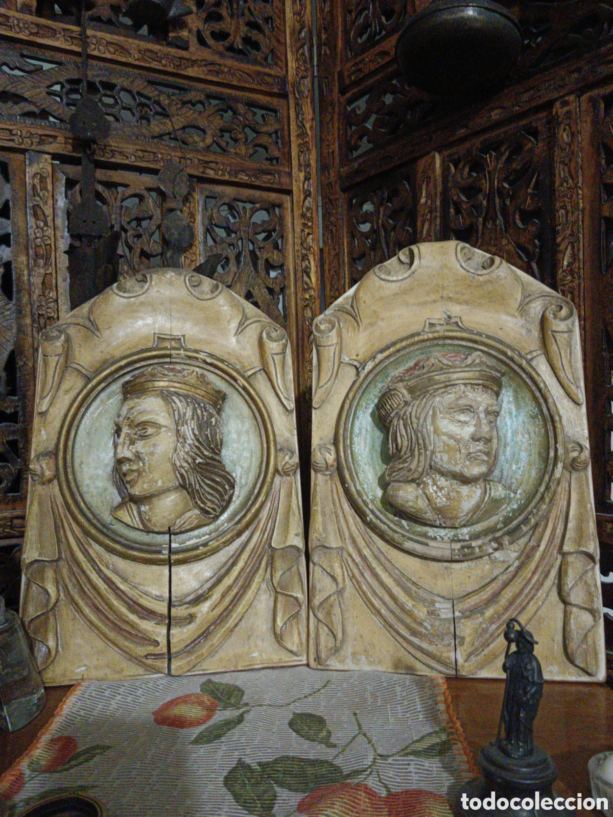 Kunst: Reyes Cat&oacute;licos Antiguas esculturas en madera