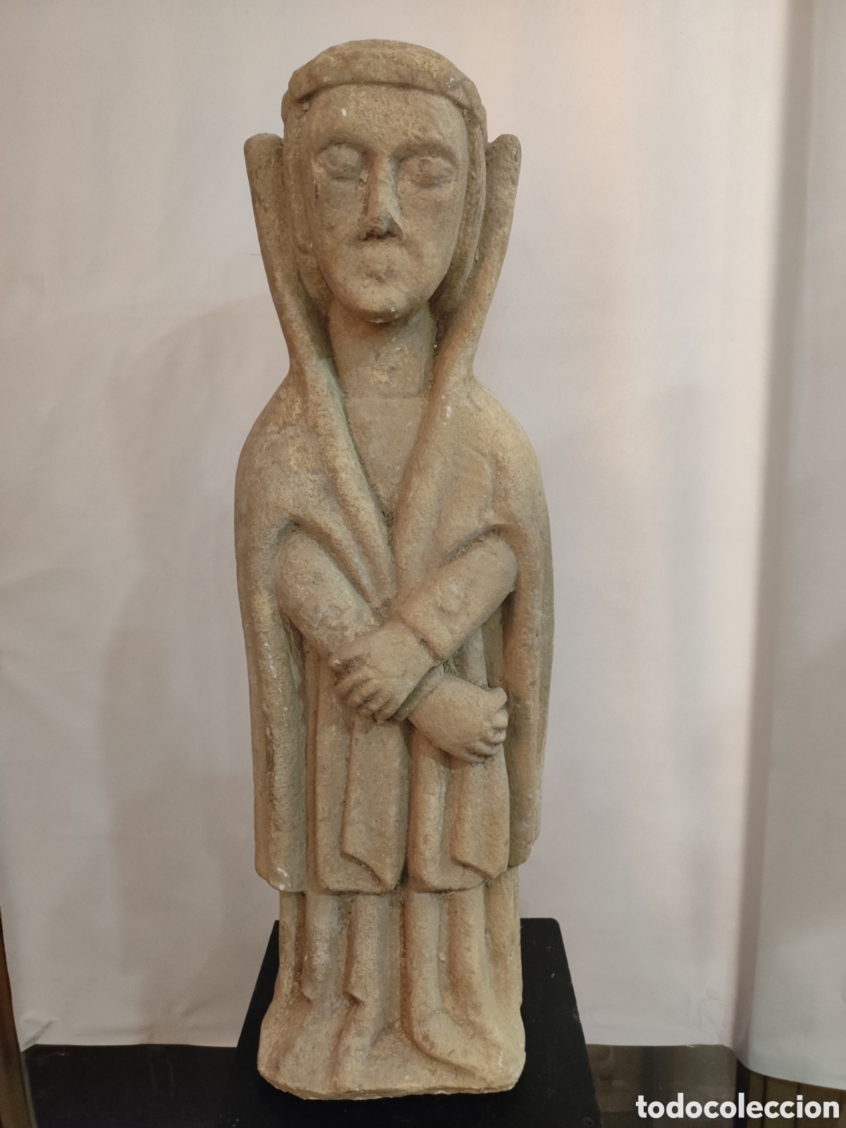 Arte: Santo de piedra g&oacute;tico