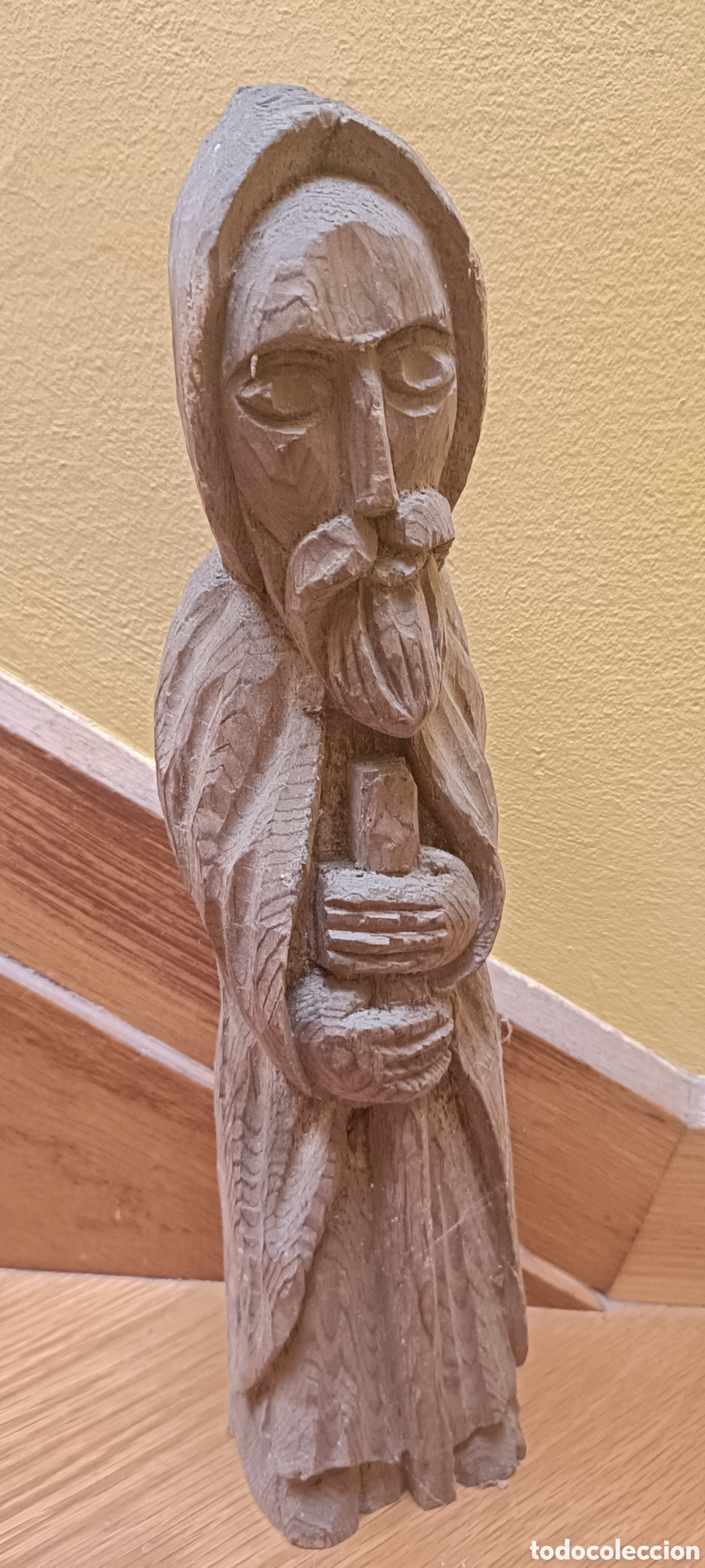 Kunst: Santo madera con baston