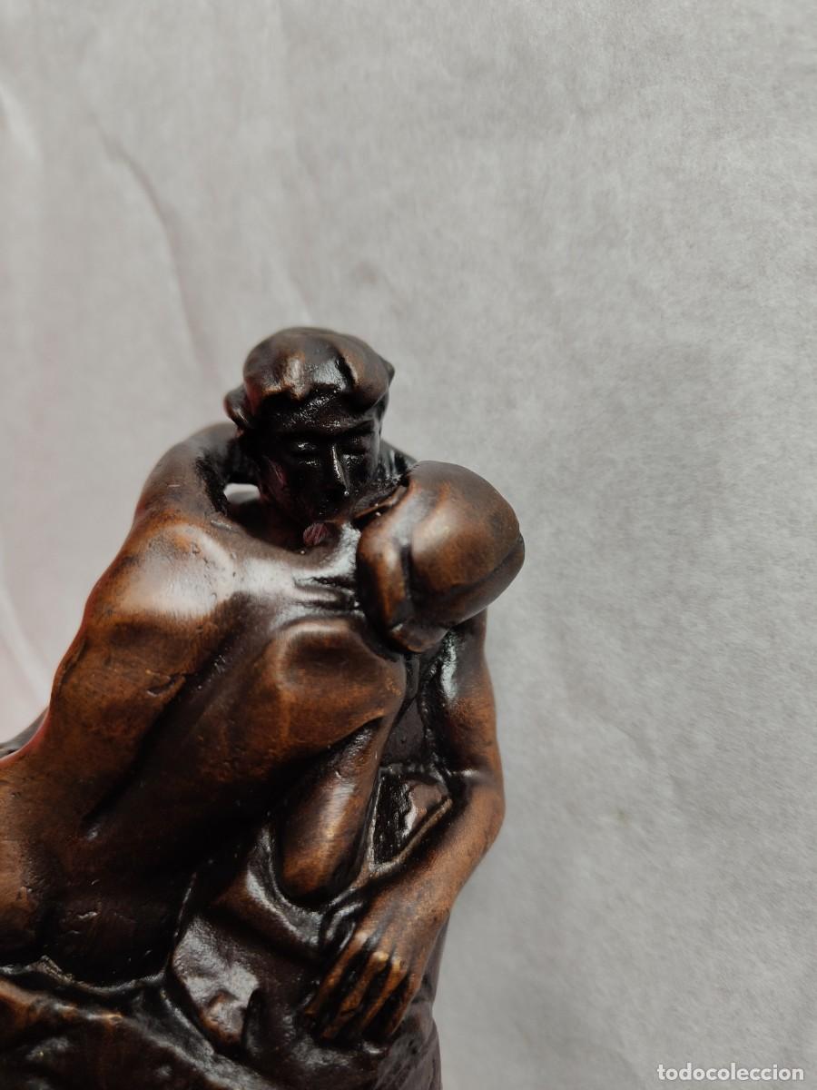 Arte: Rodin. El Beso. R&eacute;plica en bronce. - Foto 4