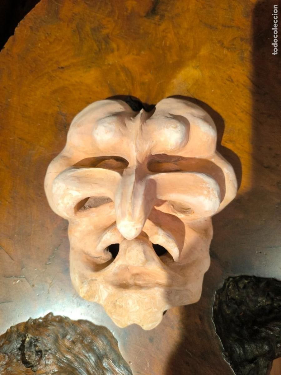 Arte: ESCULTURA MASCARA DE TERRACOTA 20X26 CM