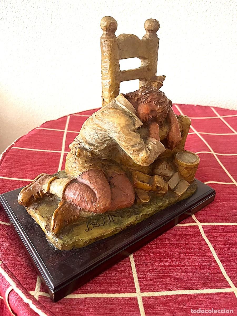 Arte: JOSEP BOFILL &ndash; &laquo;NI&Ntilde;O DORMIDO EN SILLA&raquo; &ndash; ESCULTURA EN RESINA POLICROMADA &ndash; FIRMADA