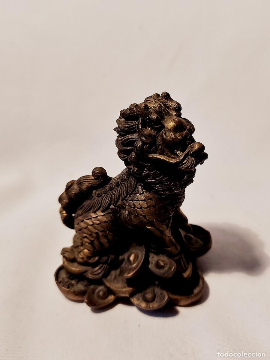 Arte: Escultura de bronce - China, finales del siglo XIX, 7 x 5,5 x 4,5 cm.