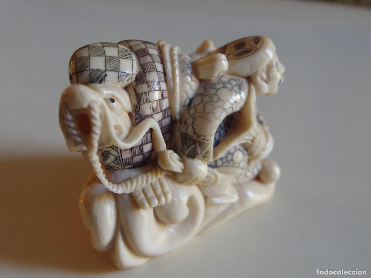 Arte: 4660 PRECIOSO NETSUKE OKIMONO EN MARFIIL DEL PER&Iacute;ODO MEIJI O EDO, DIOSES DAIKOKU Y EBISU