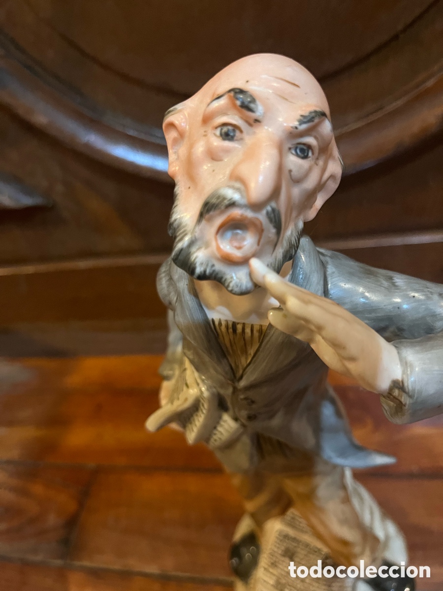 Arte: Vendedor de peri&oacute;dicos Porcelana Porcel