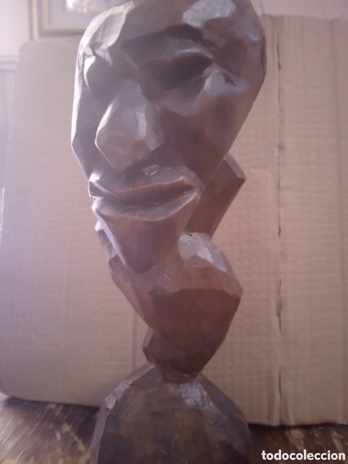 Arte: ESTATUA DE MADERA. CHISSANO, ALBERTO.