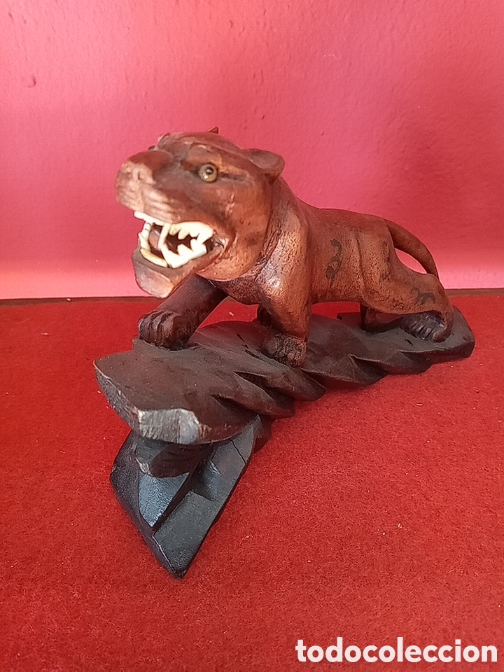 Arte: TIGRE TALLADO EN MADERA ASIA