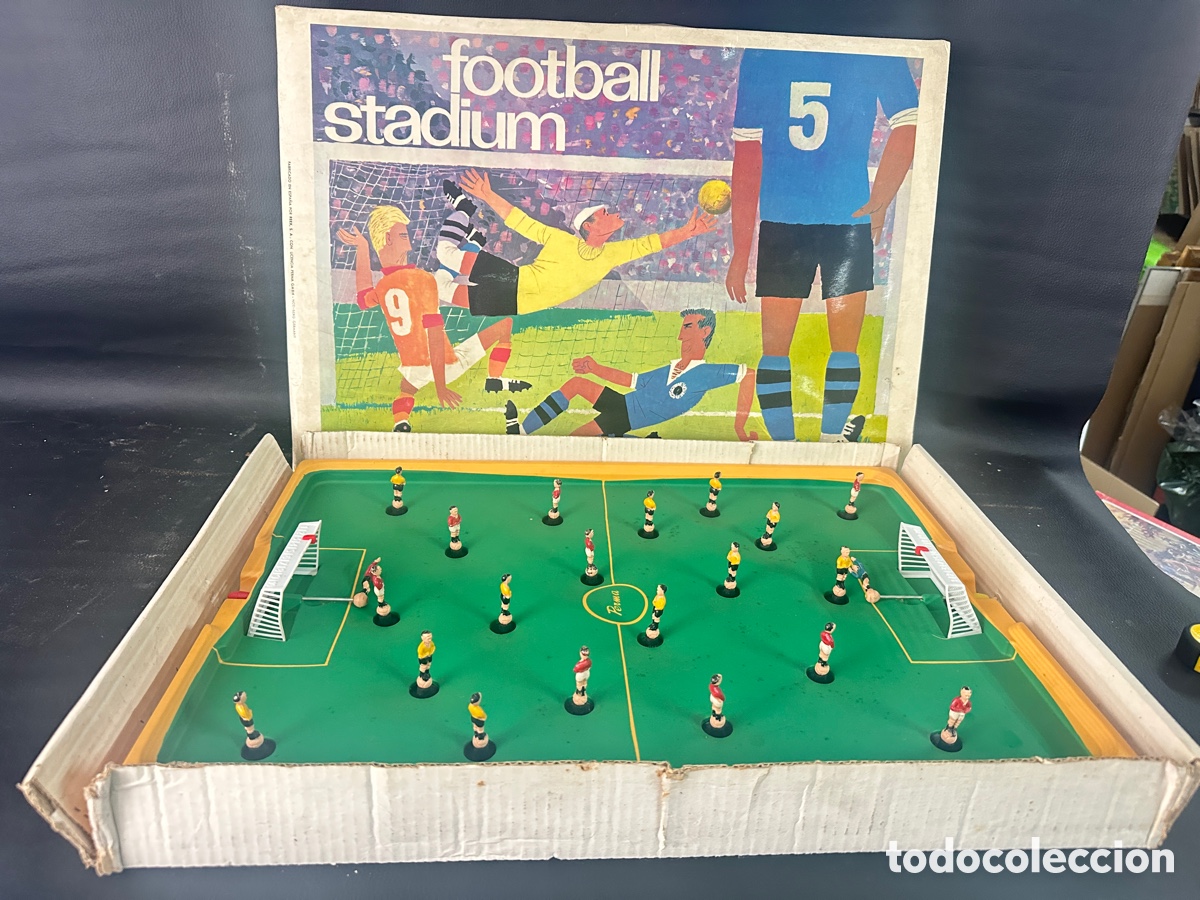 Arte: Estadio de futbol Perma. Football Stadium