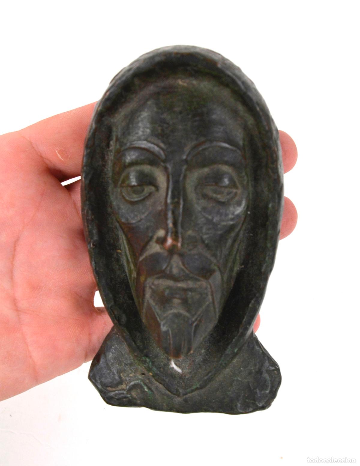 Arte: Joan Puigdollers i Olm, monje, escultura de bronce, firmada. 13x5x4,5cm