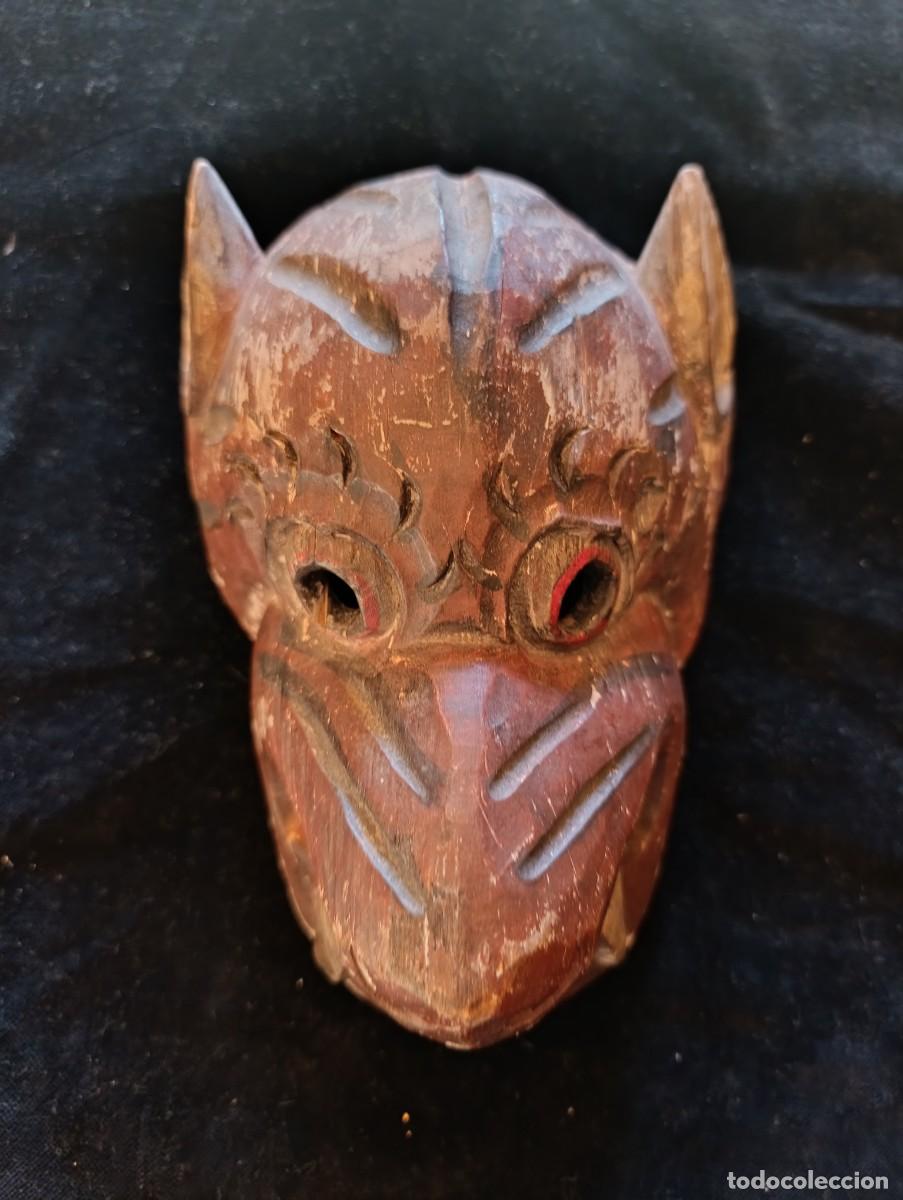 Arte: Antigua mascara de madera de Guatemala con figura de felino siglo XIX