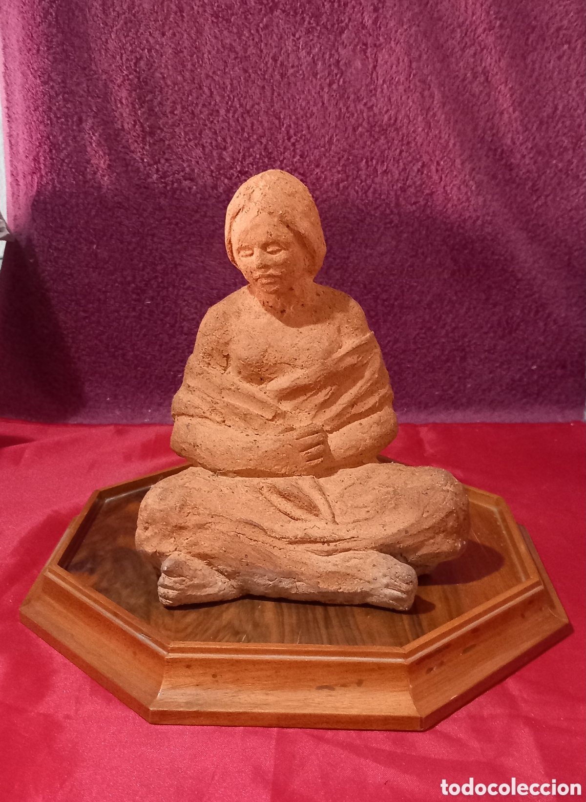Arte: ESCULTURA EN TERRACOTA(mujer reposando) LOLA PONS escultora Catalana