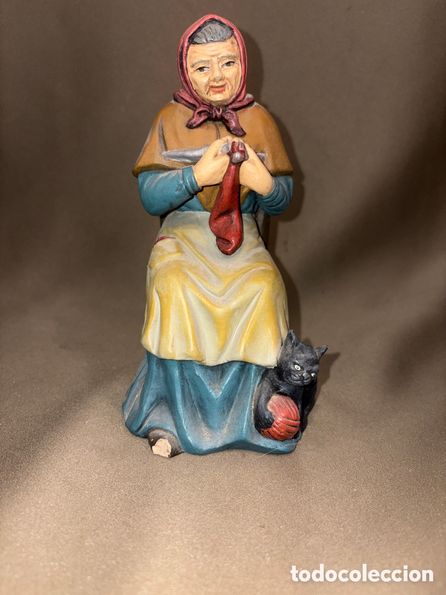 Arte: Antigua figura de barro(SERRANO?)anciana,19cm*ver fotos*
